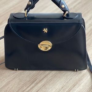 Vera Pelle (black anti-theft briefcase bag with light)